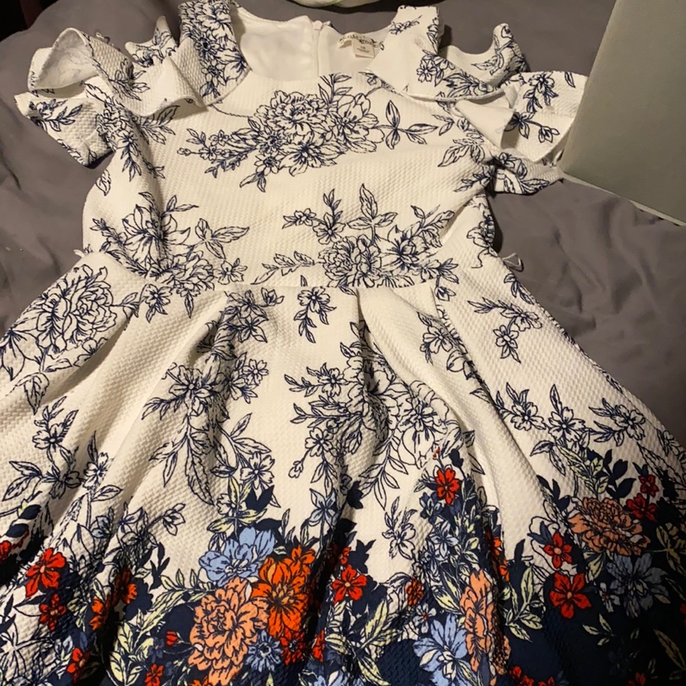 Beautiful kids dress